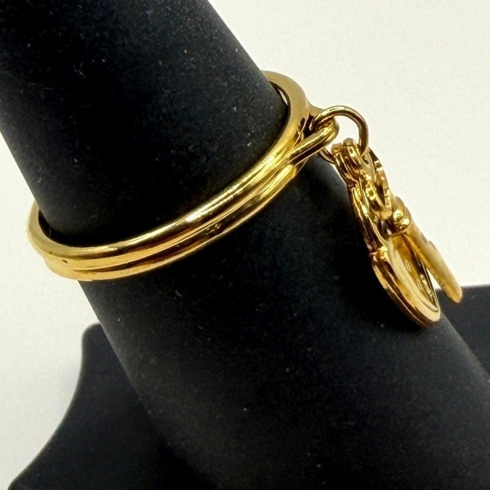 Gold Tone Lock & Key Charms Dangle Ring Adjustable 6.75–7.25 NWT‎ - Picture 2 of 4
